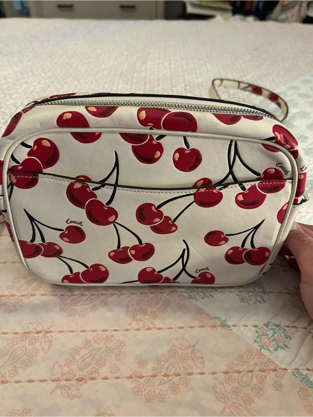 COACH Jamie Camera Bag With Cherry Print In Smooth Leather In Chalk Colorway GUC - Picture 4 of 13